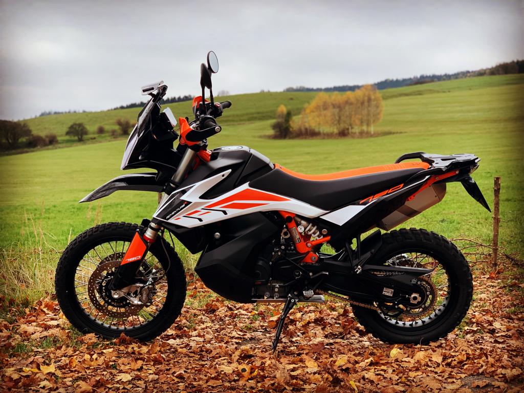 Offmoto Tours - Blog o cestování na motorkách a offem pro TET, TCT, TMT a jinde