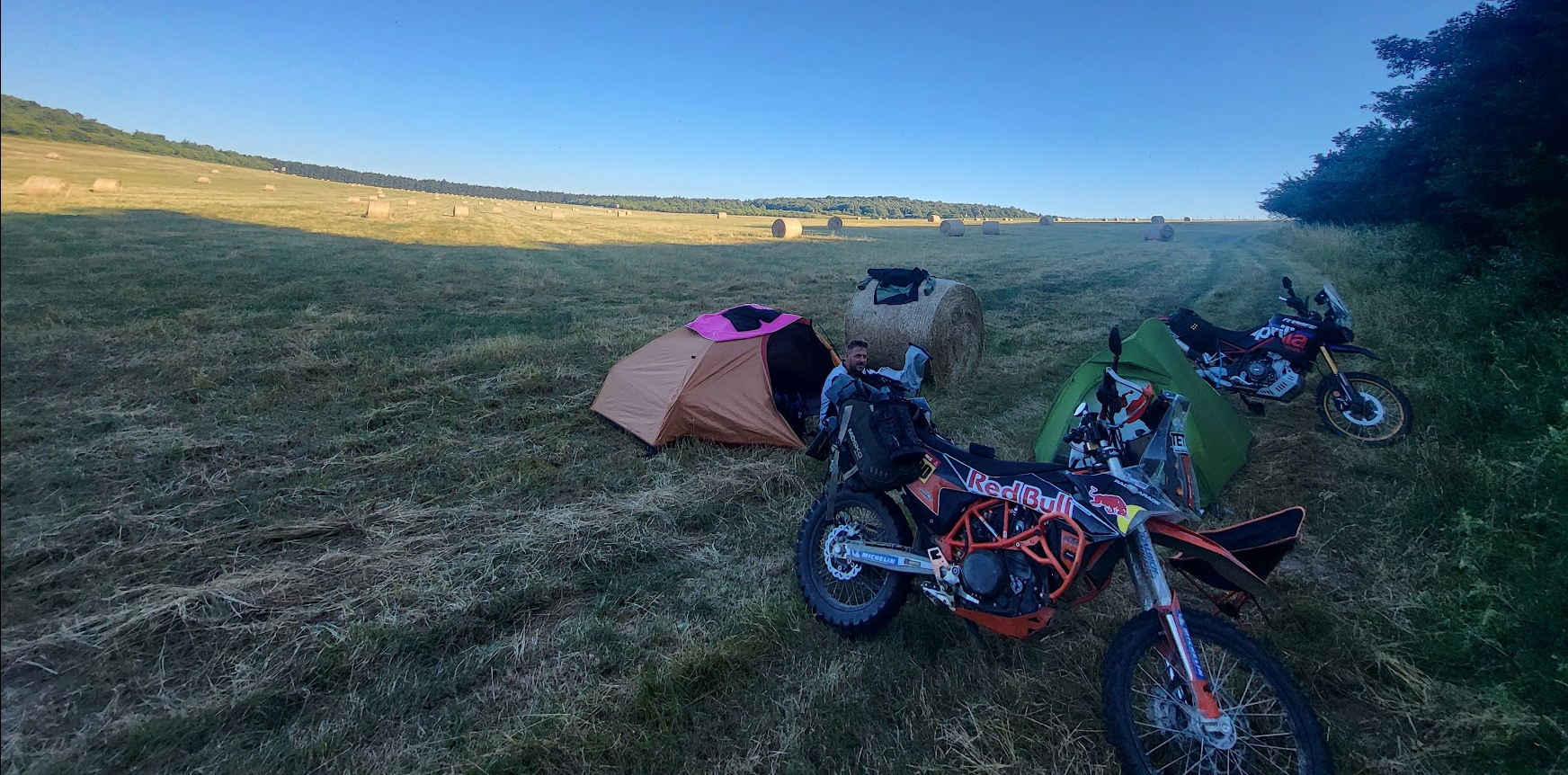 Offmoto Tours - Blog o cestování na motorkách a offem pro TET, TCT, TMT a jinde
